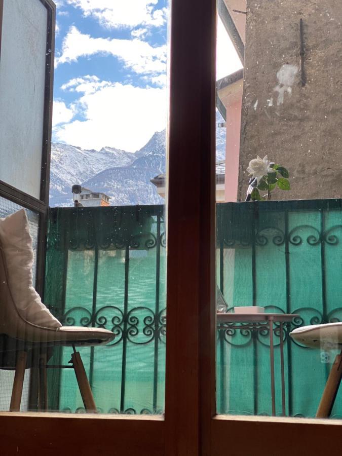 Cuore Di Citta Aosta Bagian luar foto